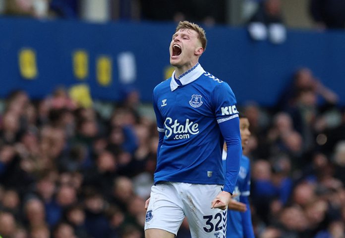 Premier League - Everton v Tottenham Hotspur