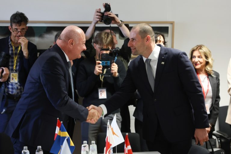 Il-PM Robert Abela jipparteċipa f’laqgħa importanti dwar il-migrazzjoni qabel is-Summit tal-Kunsill Ewropew fi Brussell