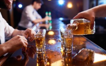 Franza tipprojbixxi l-konsum tal-alkoħol f’festivals tal-mużika minħabba sħana tremenda