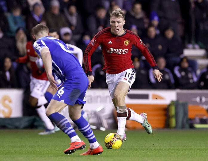 FA Cup - Third Round - Wigan Athletic v Manchester United