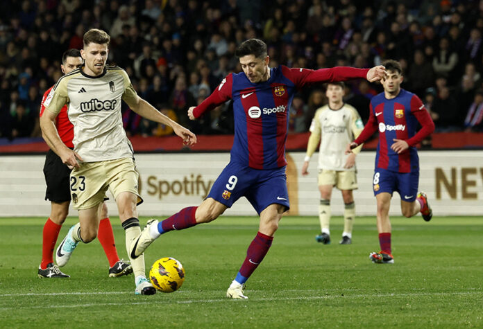LaLiga - FC Barcelona v Granada
