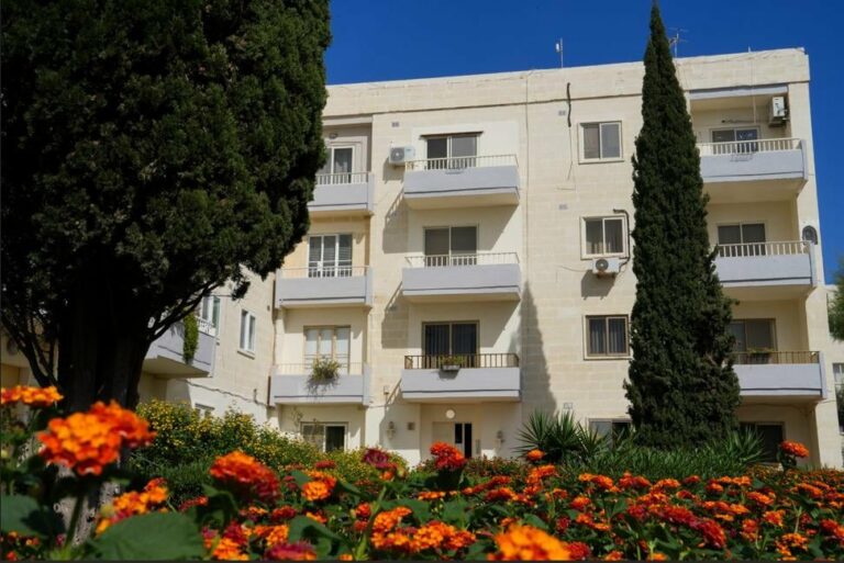 Malta tkompli tinvesti f’akkomodazzjoni aċċessibbli u dinjituża
