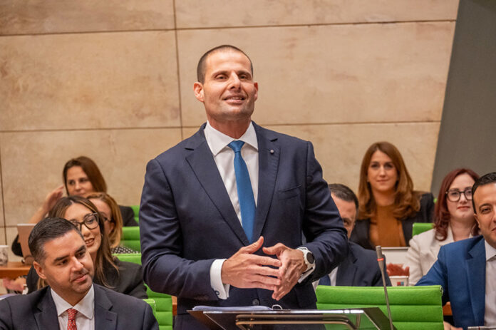 Prim Parlament