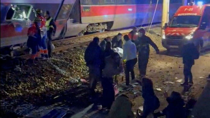 2026-01-18T213501Z-593266392-RC2X3JAUG432-RTRMADP-3-SPAIN-ACCIDENT-TRAIN