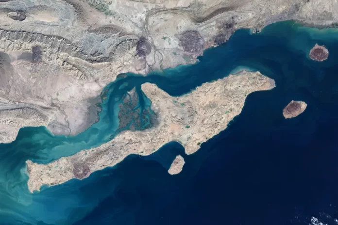 Istrett ta’ Hormuz .jpg