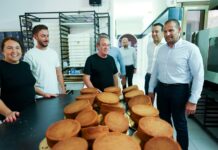Il-Prim Ministru f’Għawdex bi żjara f’negozju tal-familja, laqgħa mal-Kunsill Lokali tar-Rabat u laqgħa mal-ħaddiema u r-residenti f’Dar Emmaus