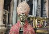 Tinsteraq il-mitre tal-bust tal-fidda ta’ San Gennaro