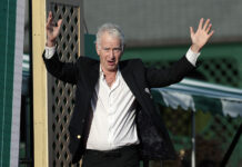 US Open: John McEnroe kkritikat wara kummenti dwar Navone li għeleb lil Djokovic
