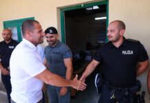 Il-Gvern irid jipprovdi assigurazzjoni tas-saħħa lill-uffiċjali kollha tal-korpi dixxiplinati