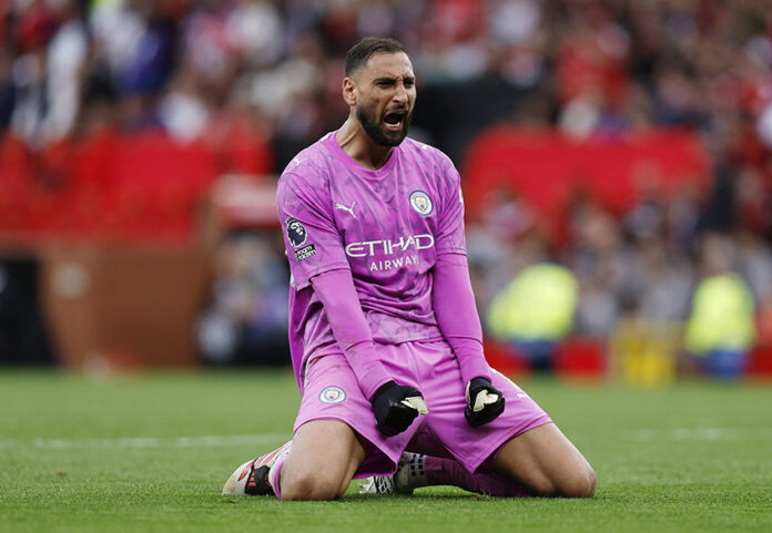 Premier League - Manchester United v Manchester City
