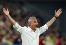 UEFA Champions Lge: Il-coach ta’ Fenerbahce, Ismail Kartal, jirriżenja wara li ntlaqat minn flixkun fil-partita kontra Roma