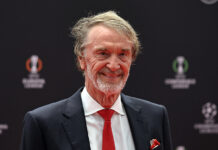 Il-ko-properjetarju ta’ Manchester United, Sir Jim Ratcliffe, mitlub jirriżenja wara kummenti dwar is-sitwazzjoni fir-Renju Unit