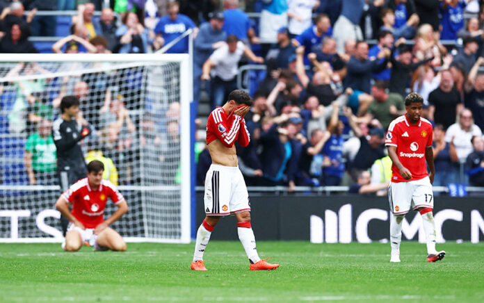 Premier League - Everton v Manchester United
