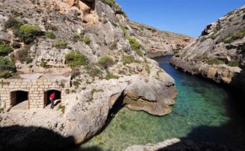L-Assoċjazzjoni tat-Turiżmu ta’ Għawdex tfaħħar lill-għaddasa u lill-Pulizija wara l-arrest ta’persuna suspettata b’serq minn vetturi