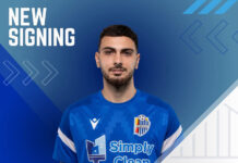 Neil Frendo jingħaqad ma’ Mosta b’self mingħand Sliema Wanderers