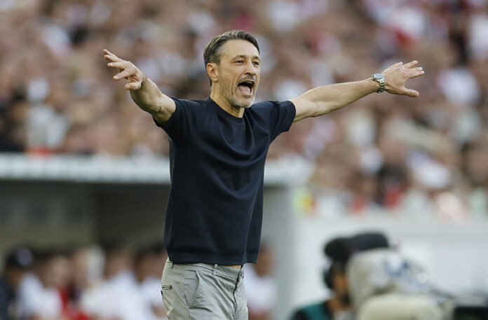 Bundesliga - VfB Stuttgart v Borussia Dortmund