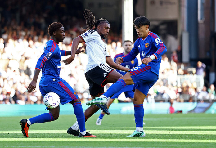 Premier League - Fulham v Manchester United