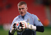 Il-goalkeeper tal-Ingilterra, Jordan Pickford, segwit mill-pulizija wara ġirja b’50mph bil-Lamborghini tiegħu