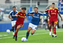 Como jinkludu lil Maxence Caqueret fl-iskwadra taċ-Champions League bil-permess tal-UEFA għal kontra Man Utd