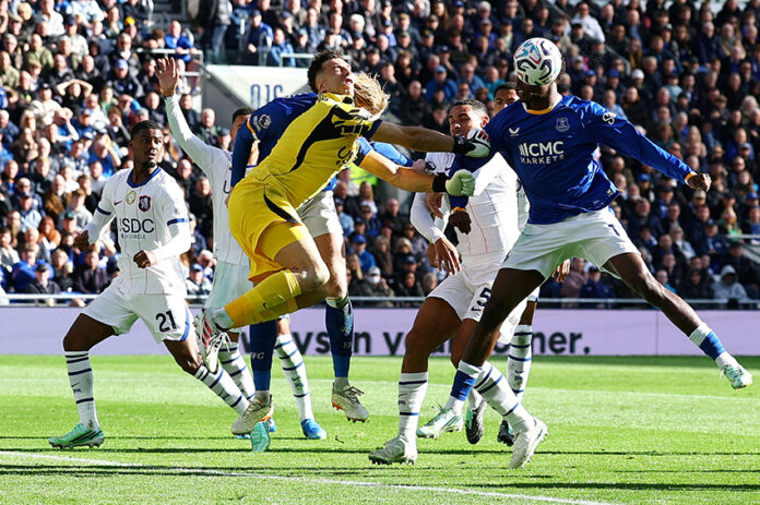 Premier League - Everton v Chelsea