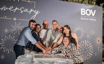 5,200 SENA TA’ SERVIZZ MAL-BOV