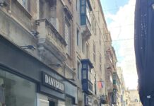 Iċedi saqaf tax-xorok fil-Belt Valletta